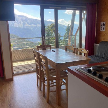 Апартаменты Logement Avec Terrasse, Superbe Vue Et Parking Шамрусс Экстерьер фото